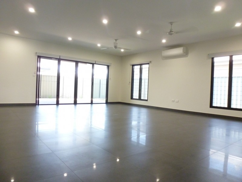 12 Redmond Crescent, Durack NT 0830