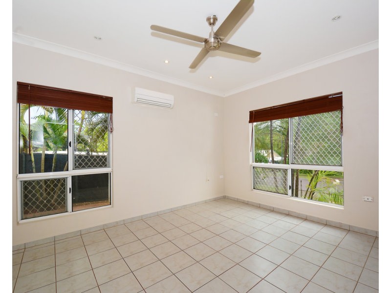 58 Bagshaw Crescent, Gray NT 0830