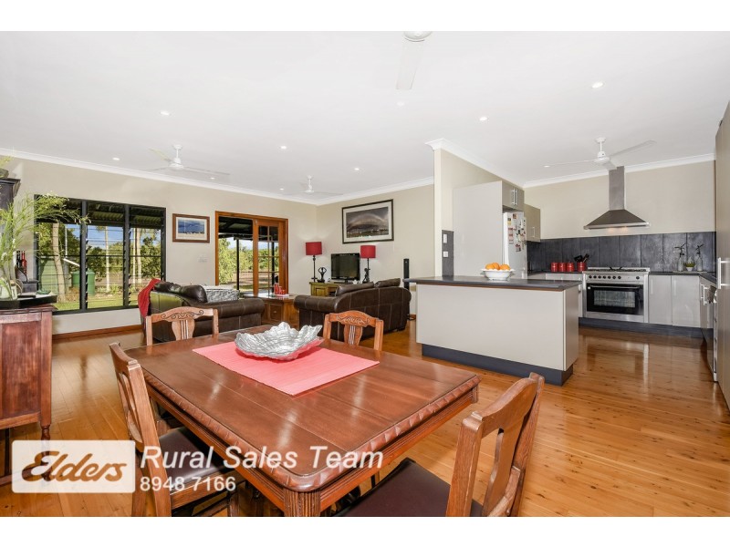 30 Pangola Road, Humpty Doo NT 0836