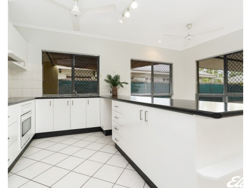 24 Phoenix Circuit, Durack NT 0830