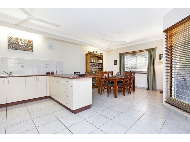 2/11 Negri Street, Bakewell NT 0832