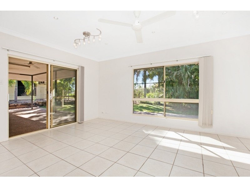 21 Yirra Crescent, Rosebery NT 0832