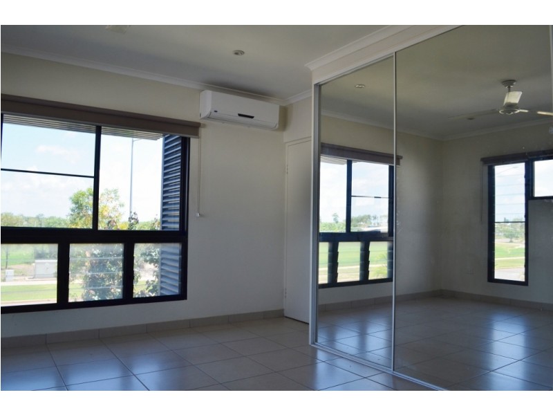 14/186 Forrest Parade, Rosebery NT 0832
