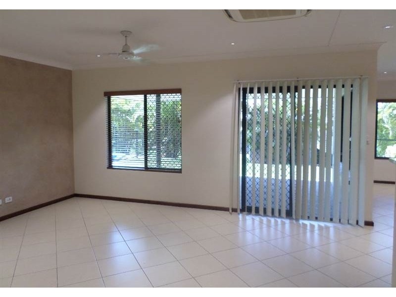 4 Rooney Street, Rosebery NT 0832