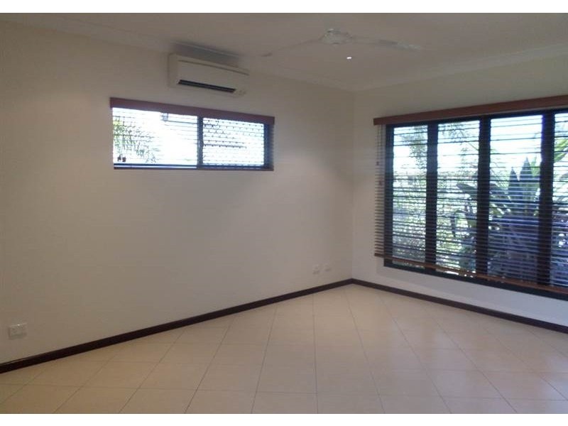 4 Rooney Street, Rosebery NT 0832