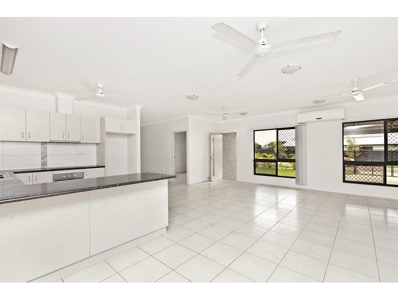 20 Flinders Street, Johnston NT 0832