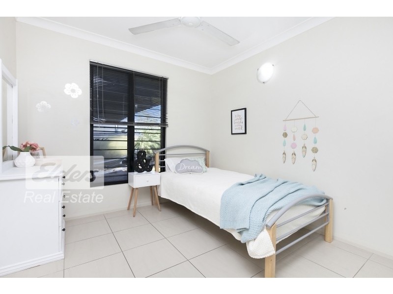 6 Savage Close, Farrar NT 0830