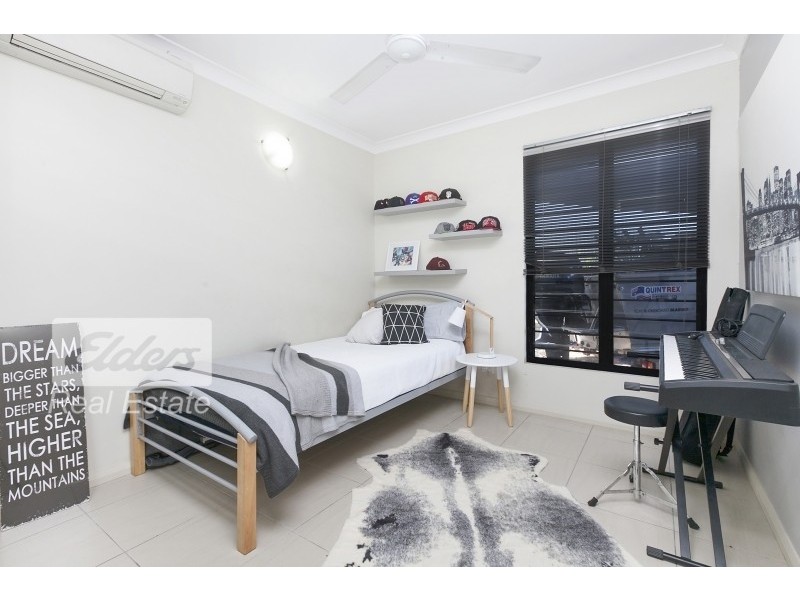 6 Savage Close, Farrar NT 0830