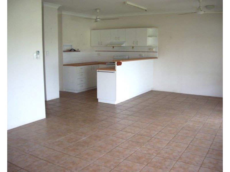 16/9 Hugh Court, Bakewell NT 0832