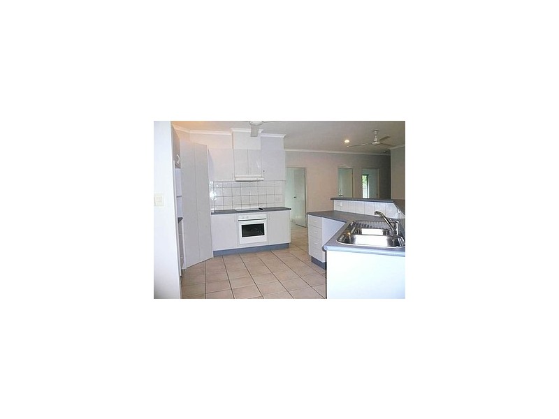 21 McGowan, Gunn NT 0832