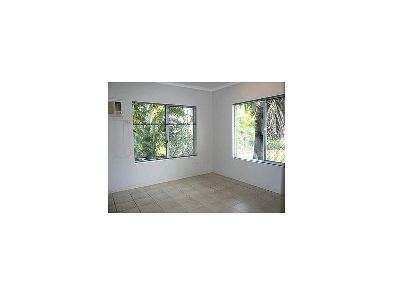 21 McGowan, Gunn NT 0832