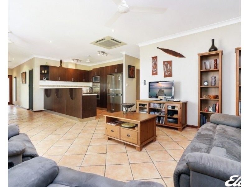 27 Fish River Way, Gunn NT 0832