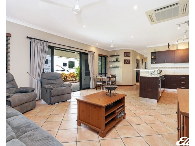 27 Fish River Way, Gunn NT 0832