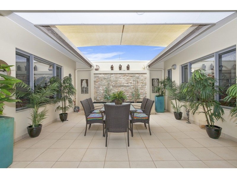 2/11 Hedley Place, Durack NT 0830