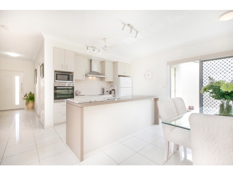 2/11 Hedley Place, Durack NT 0830