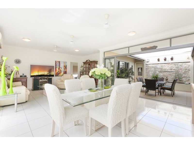 2/11 Hedley Place, Durack NT 0830