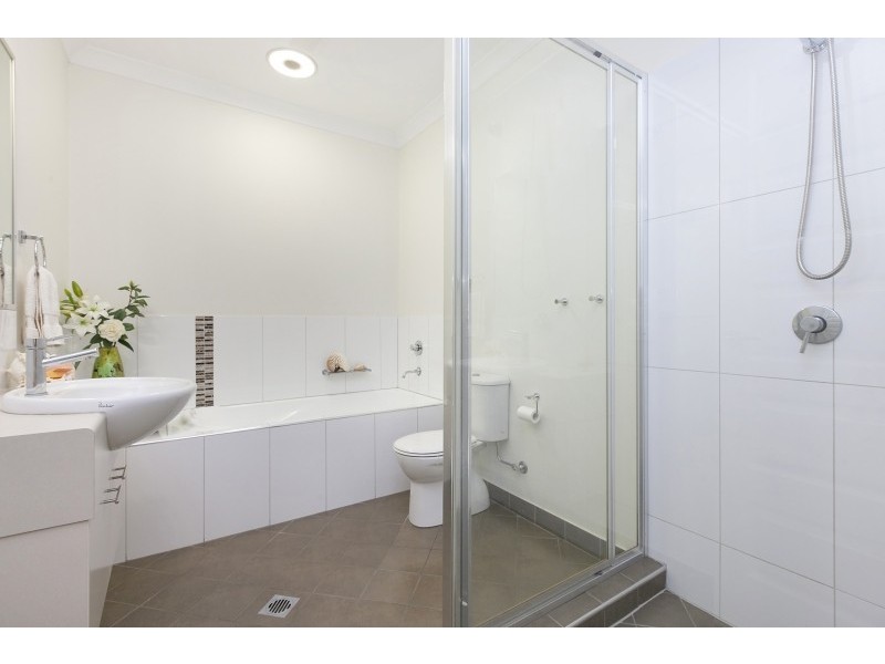 2/11 Hedley Place, Durack NT 0830