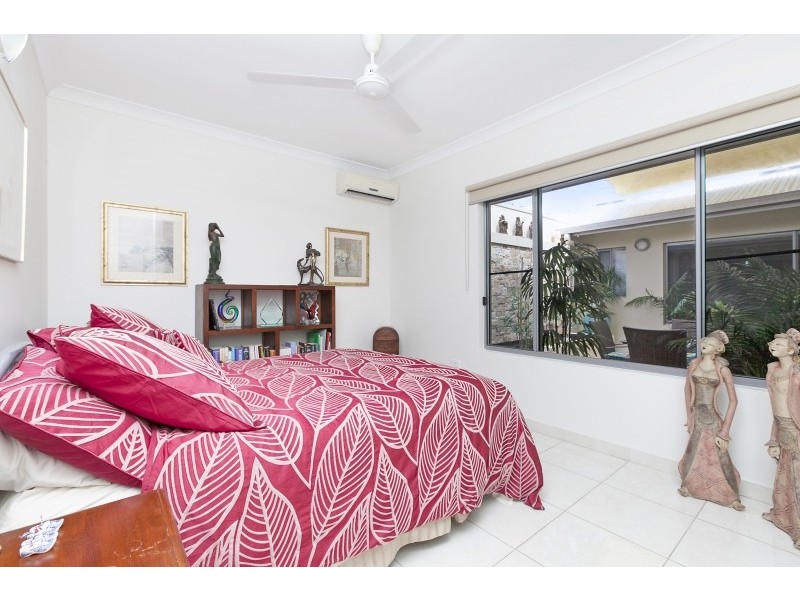 2/11 Hedley Place, Durack NT 0830