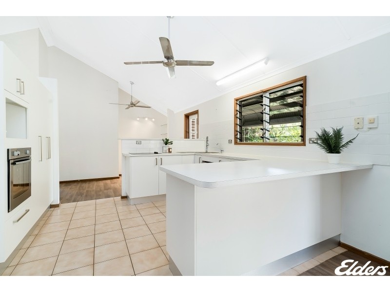 18 Songlark Street, Bakewell NT 0832