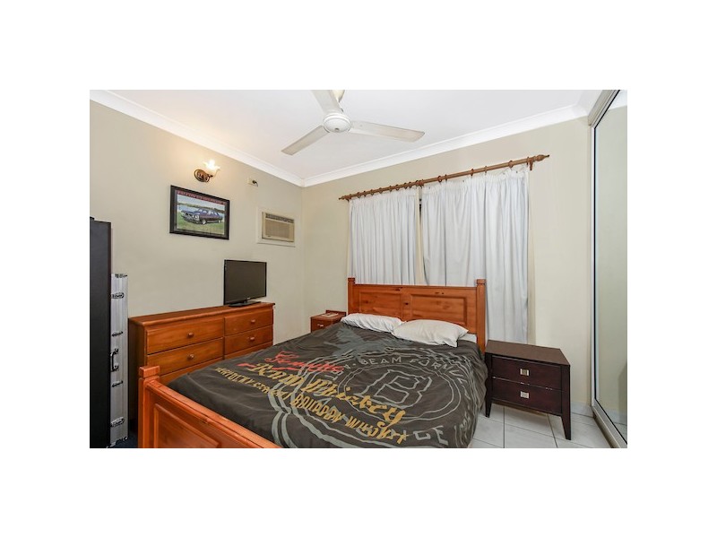 1/4 Merriak Court, Gray NT 0830