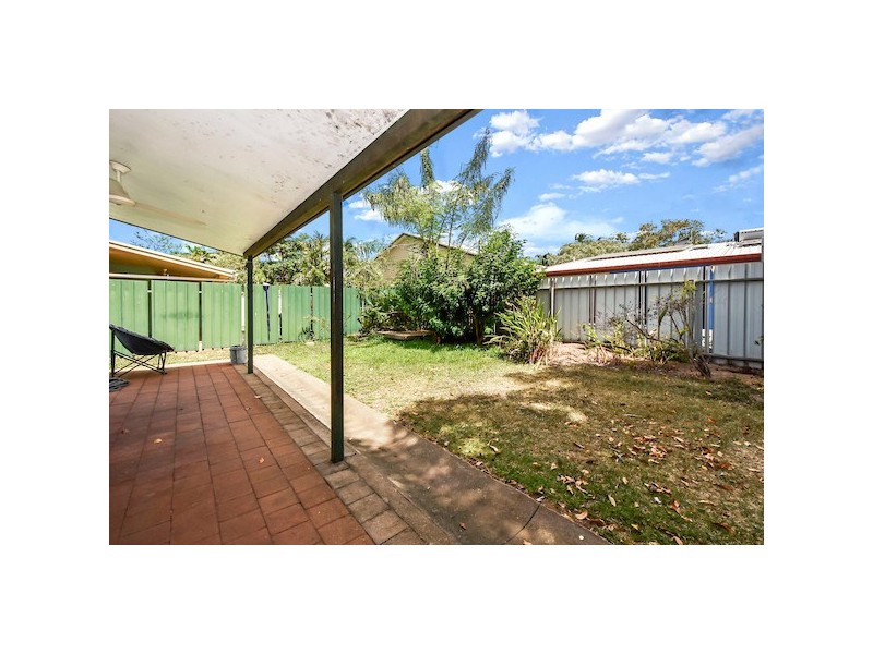 1/4 Merriak Court, Gray NT 0830