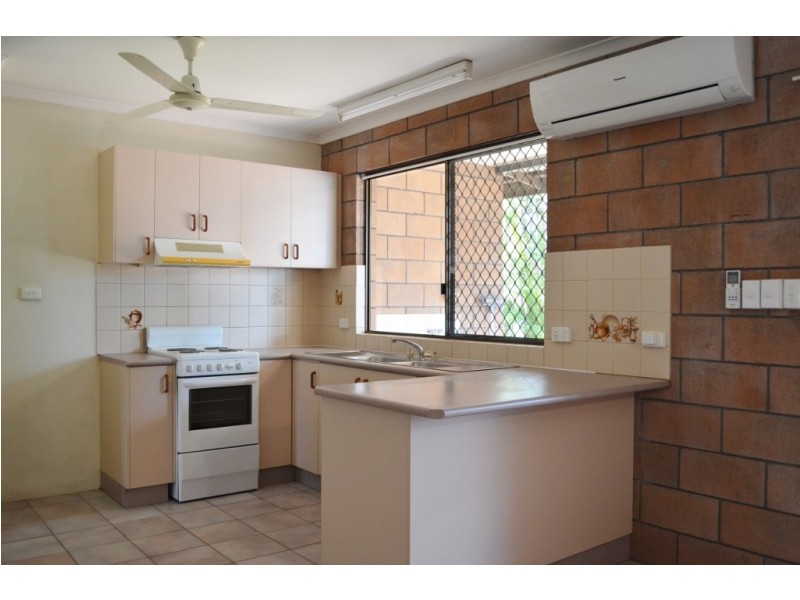 2/4 Lowe Court, Driver NT 0830