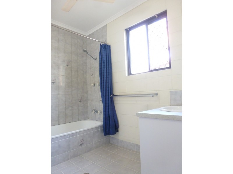 23 Cuthbertson Crescent, Moulden NT 0830