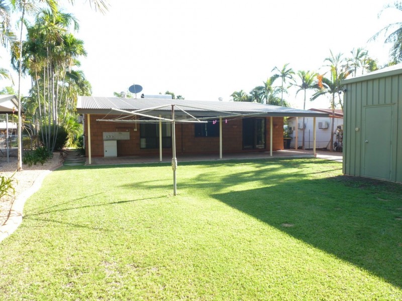 23 Cuthbertson Crescent, Moulden NT 0830