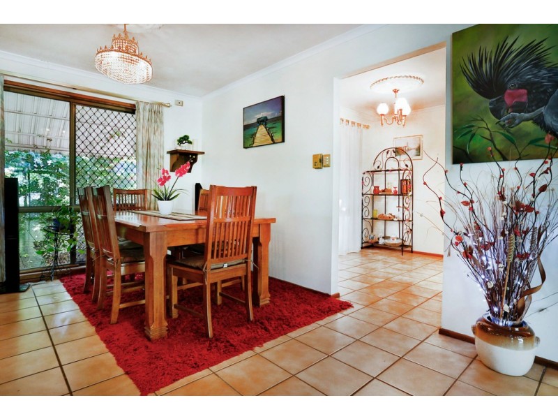 8 PARNELL COURT, Cranbrook QLD 4814