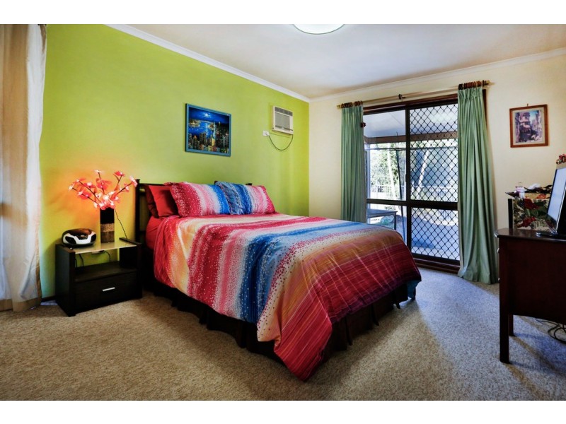 8 PARNELL COURT, Cranbrook QLD 4814