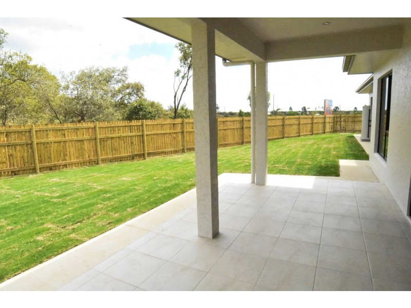 2 Arana Close, Douglas QLD 4814