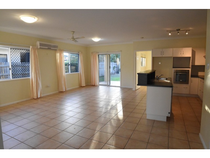 54 COCKATOO CIRCUIT, Douglas QLD 4814