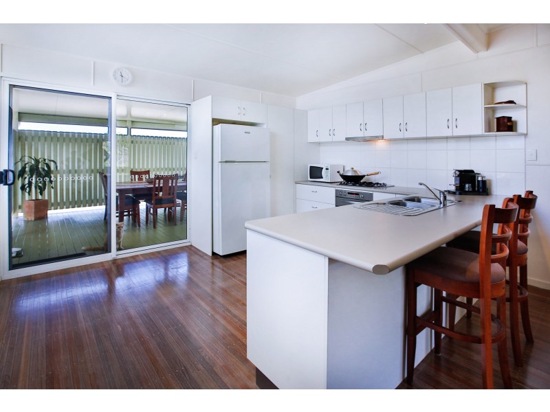 1 WEELA STREET, Cranbrook QLD 4814