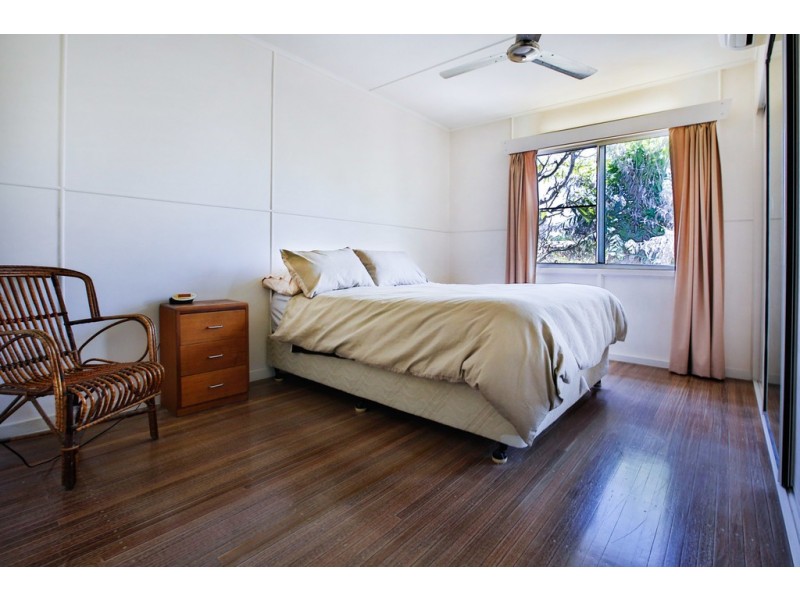 1 WEELA STREET, Cranbrook QLD 4814