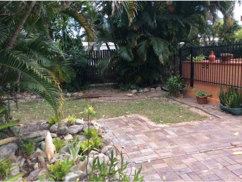 34 PHILLIPS STREET, Bluewater QLD 4818