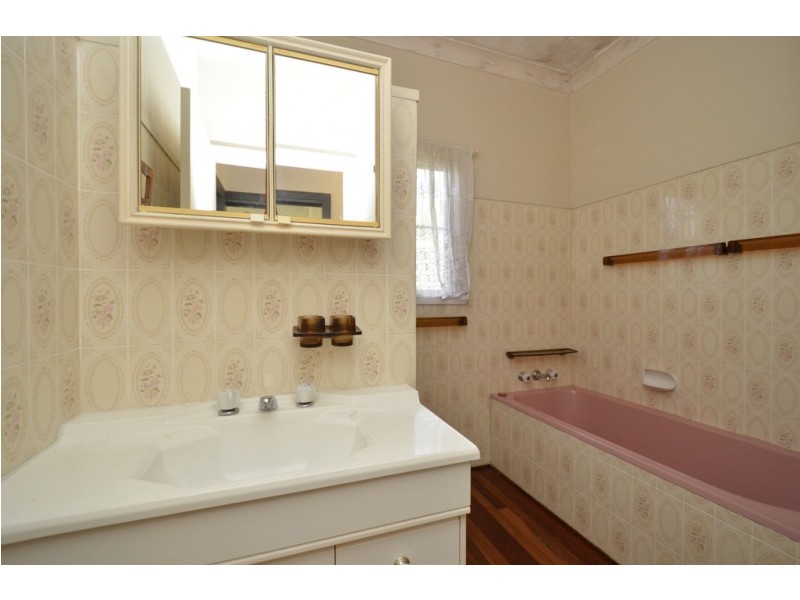 3 Russell Street, Aitkenvale QLD 4814