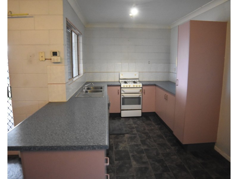 15 DALKEITH CRESCENT, Mount Louisa QLD 4814