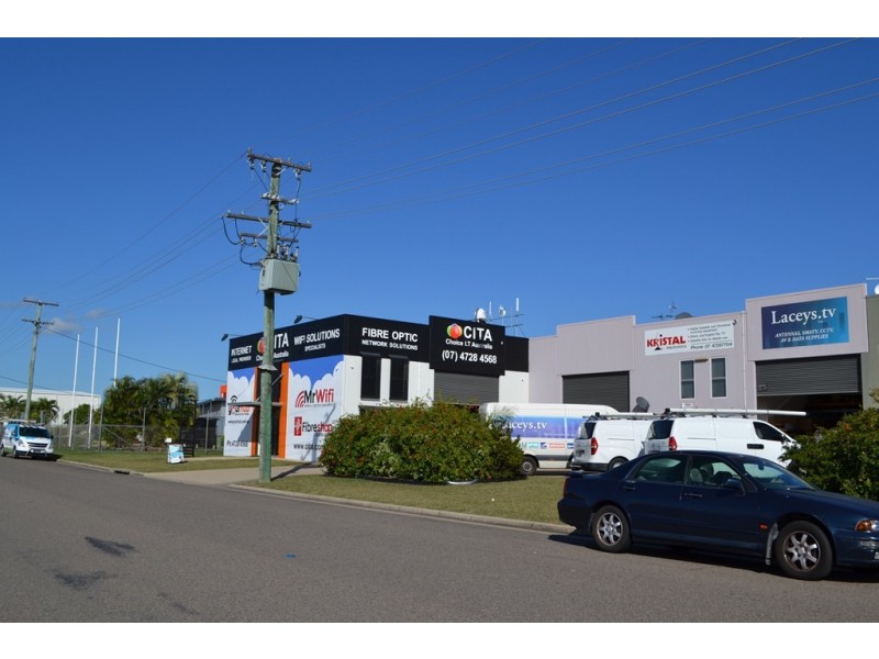 1 / 442 WOOLCOCK STREET, Garbutt QLD 4814