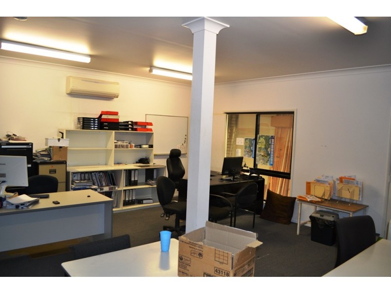 1 / 442 WOOLCOCK STREET, Garbutt QLD 4814