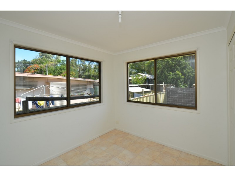 31 LAGOON CRESCENT, Saunders Beach QLD 4818