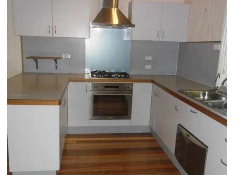 7 Dillane Street, Hyde Park QLD 4812