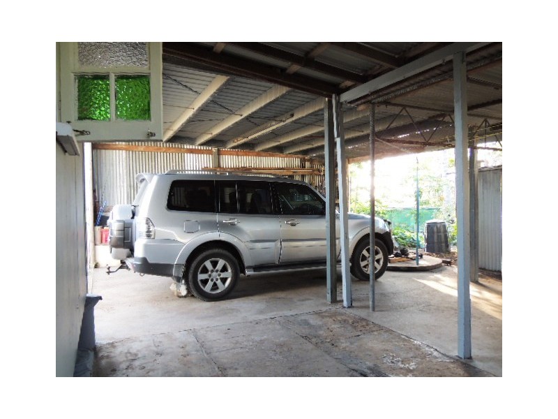 15 BRABY STREET, Alva QLD 4807