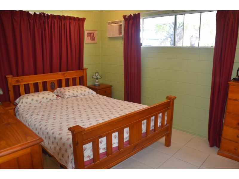 5 Jamar Court, Burdell QLD 4818