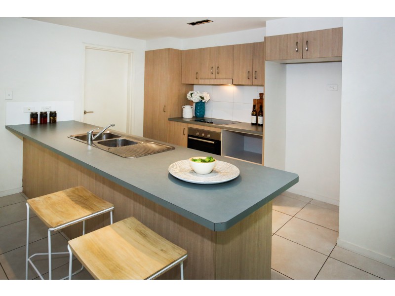 3/159 RIVERSIDE BOULEVARD, Douglas QLD 4814