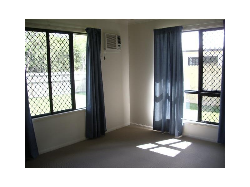 13 BLOOMFIELD PLACE, Douglas QLD 4814