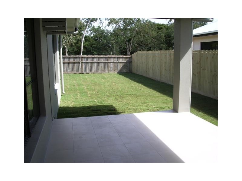13 BLOOMFIELD PLACE, Douglas QLD 4814