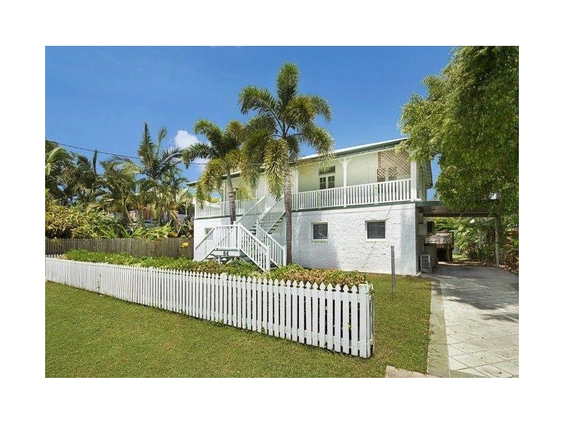 64 Kings Road, Hyde Park QLD 4812