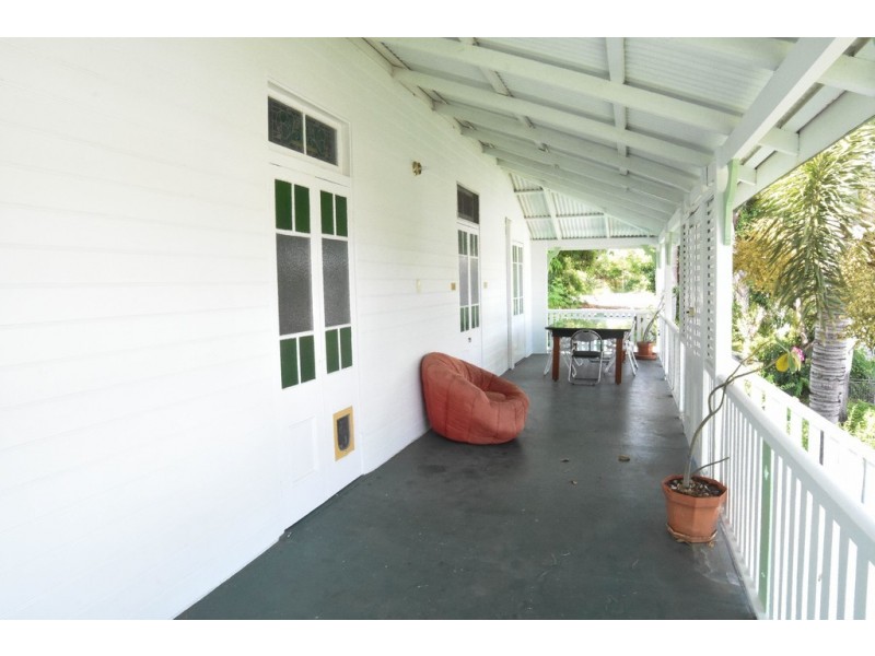 64 Kings Road, Hyde Park QLD 4812