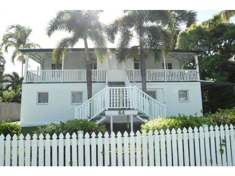 64 Kings Road, Hyde Park QLD 4812