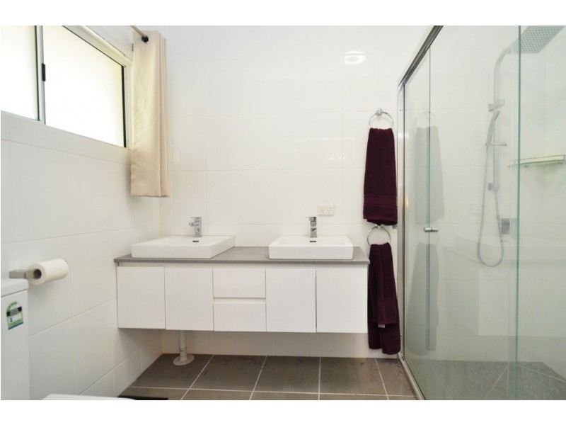 15 TINDALL COURT, Alligator Creek QLD 4816